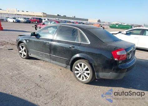 2003 Audi A4 3.0 z USA, uszkodzony, nr VIN WAULT68E73A152036